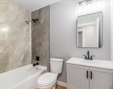 803 Kavanagh Dr - Photo Thumbnail 14
