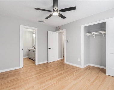 803 Kavanagh Dr - Photo Thumbnail 19