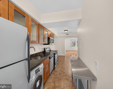 1333 Adams Street Ne - Photo Thumbnail 16