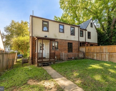 3719 Windom Place Nw - Photo Thumbnail 40