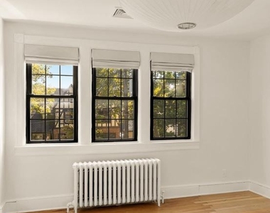 3719 Windom Place Nw - Photo Thumbnail 34