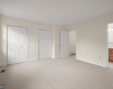 3287 Sutton Place Nw - Photo Thumbnail 16