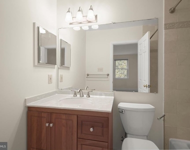 3287 Sutton Place Nw - Photo Thumbnail 18