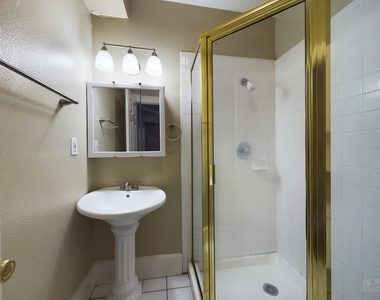 705 E 32nd St - Photo Thumbnail 28