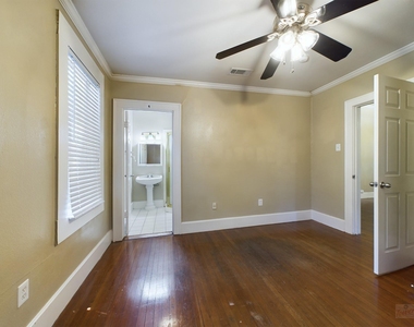 705 E 32nd St - Photo Thumbnail 29