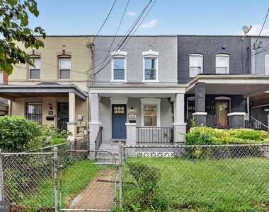 1510 Howard Road Se - Photo Thumbnail 4