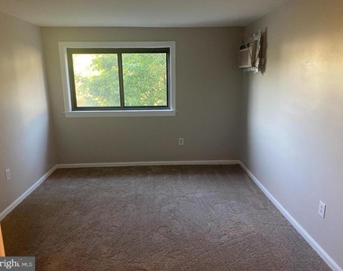 3103 Naylor Road Se - Photo Thumbnail 4