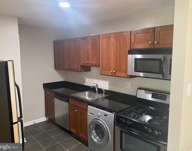 3103 Naylor Road Se - Photo Thumbnail 3