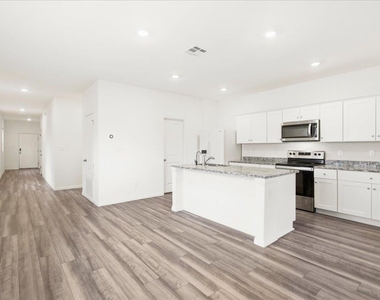 115 Bluegill Dr - Photo Thumbnail 8