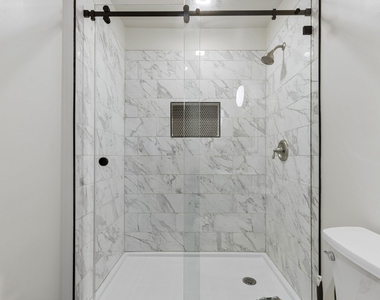 4703 Sagebrush Cir - Photo Thumbnail 15
