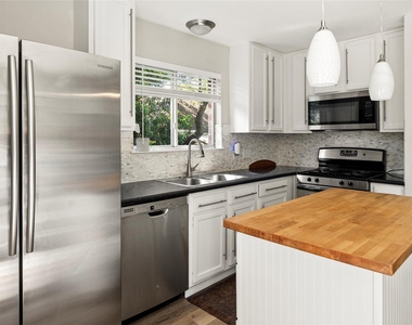 9024 Heiden Ln - Photo Thumbnail 2
