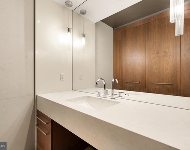 2725 39th Street Nw - Photo Thumbnail 13