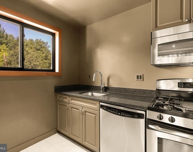 2725 39th Street Nw - Photo Thumbnail 7