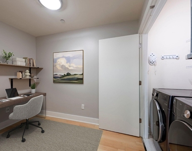 603 Davis St - Photo Thumbnail 13