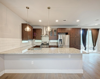 5308 Downs Dr - Photo Thumbnail 5