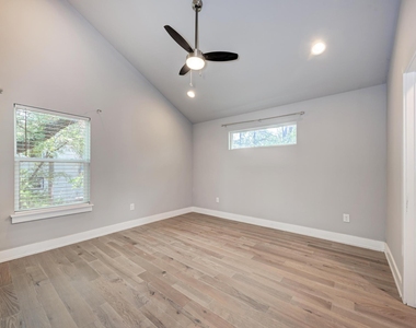 5308 Downs Dr - Photo Thumbnail 14
