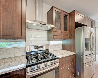 5308 Downs Dr - Photo Thumbnail 8