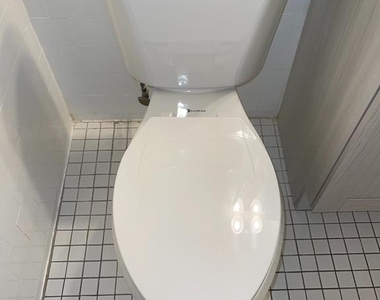 2210 Nicholson Street Se - Photo Thumbnail 20