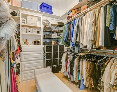 1529 Barton Springs Rd - Photo Thumbnail 9