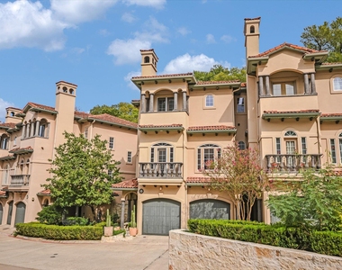 1529 Barton Springs Rd - Photo Thumbnail 10