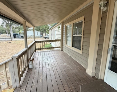 177 Jeffrey Dr - Photo Thumbnail 2