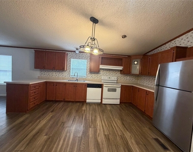 177 Jeffrey Dr - Photo Thumbnail 12