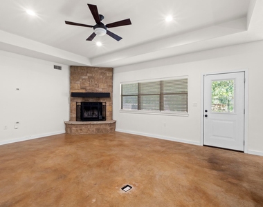 122 N Pohakea Dr - Photo Thumbnail 3