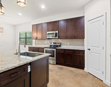 122 N Pohakea Dr - Photo Thumbnail 6