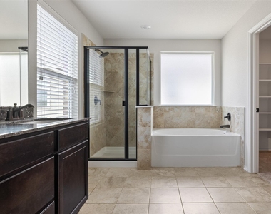 317 Tordesillas Dr - Photo Thumbnail 11