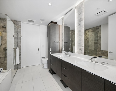 301 West Ave - Photo Thumbnail 10
