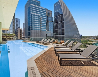 301 West Ave - Photo Thumbnail 22