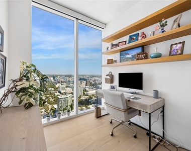 301 West Ave - Photo Thumbnail 14