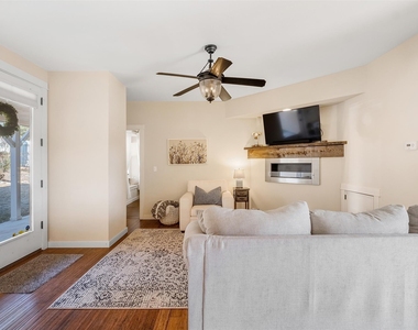 111 Lei Ct - Photo Thumbnail 3