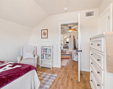 111 Lei Ct - Photo Thumbnail 26