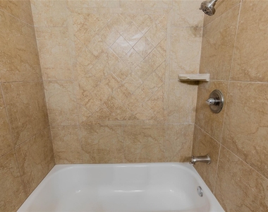 2003 Castle Gate Cir - Photo Thumbnail 24