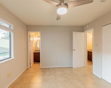 2003 Castle Gate Cir - Photo Thumbnail 27