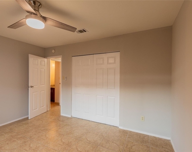 2003 Castle Gate Cir - Photo Thumbnail 28