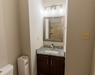 2003 Castle Gate Cir - Photo Thumbnail 23