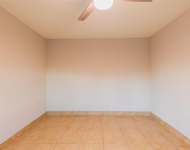 2003 Castle Gate Cir - Photo Thumbnail 5