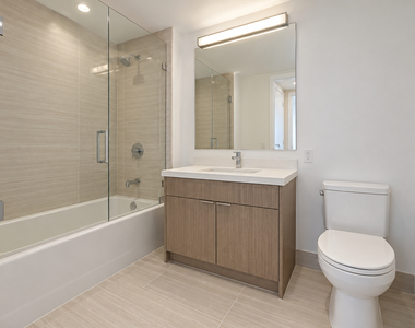 240 East 39th Street - Photo Thumbnail 5