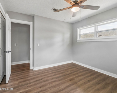 350 N 6th Street - Photo Thumbnail 75