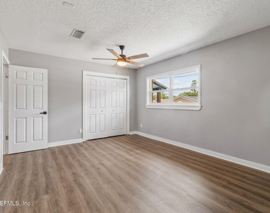350 N 6th Street - Photo Thumbnail 57