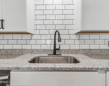 350 N 6th Street - Photo Thumbnail 26