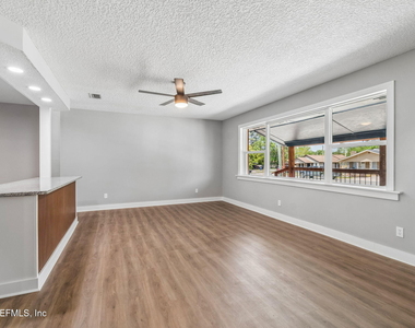 350 N 6th Street - Photo Thumbnail 18