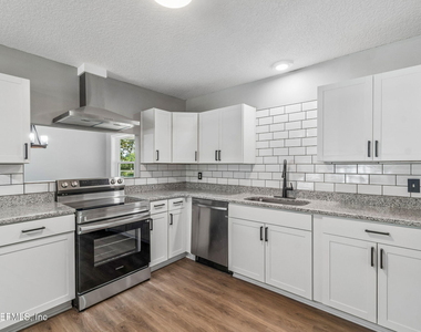 350 N 6th Street - Photo Thumbnail 32