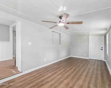 350 N 6th Street - Photo Thumbnail 49