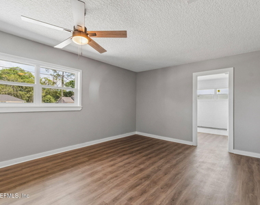 350 N 6th Street - Photo Thumbnail 56