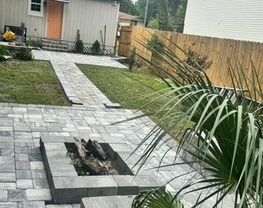 1311 Evergreen Avenue - Photo Thumbnail 8