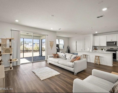 54 Torres Trace - Photo Thumbnail 14
