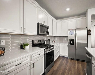 54 Torres Trace - Photo Thumbnail 17